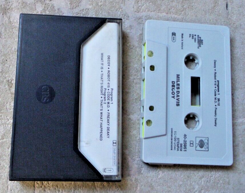 CASSETTE AUDIO MUSIQUE K7 TAPE / MILES DAVIS - DECOY - ALBUM 1984 - Picture 2 of 2