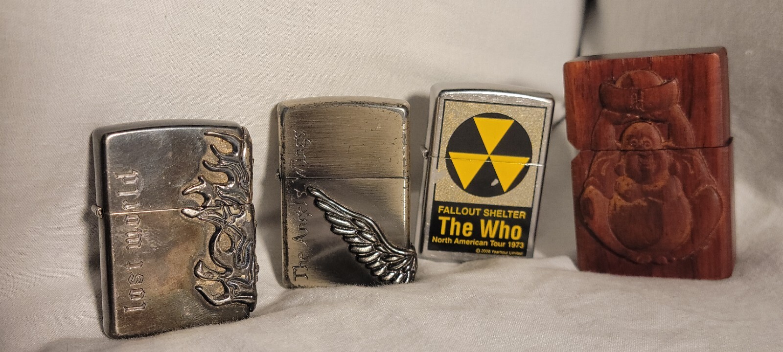 Discontinued Limited Edition Zippo Collection Of 3 Zippos & Wooden