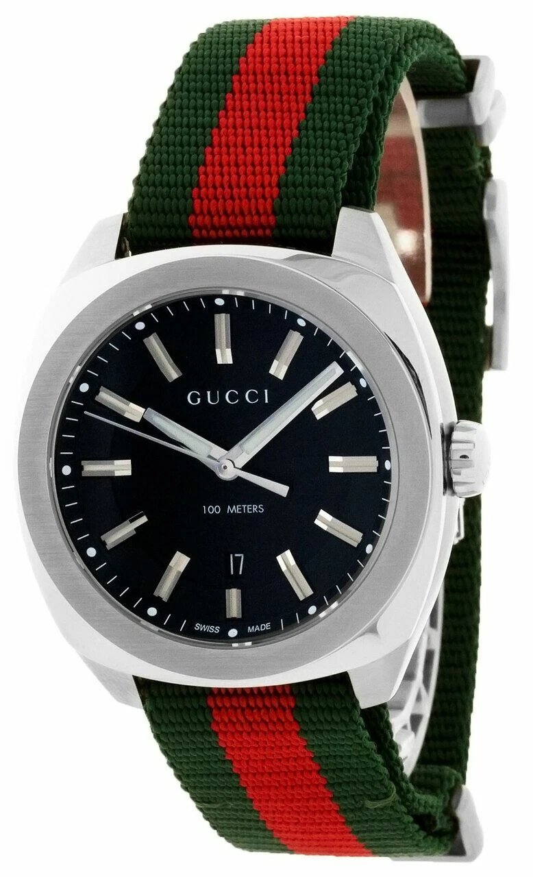 Montre pour homme GUCCI GG2570 cadran noir 41 mm bracelet nylon YA142305