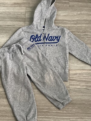 Old Navy 3T Sweatsuit Pc Zip Up Hoodie And Sweatpants Gray