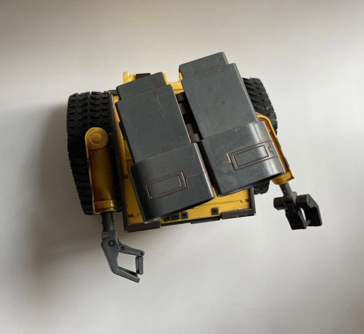 Mattel Disney Pixar WALLE Robot Toy, Remote Control Hello WALLE Robot