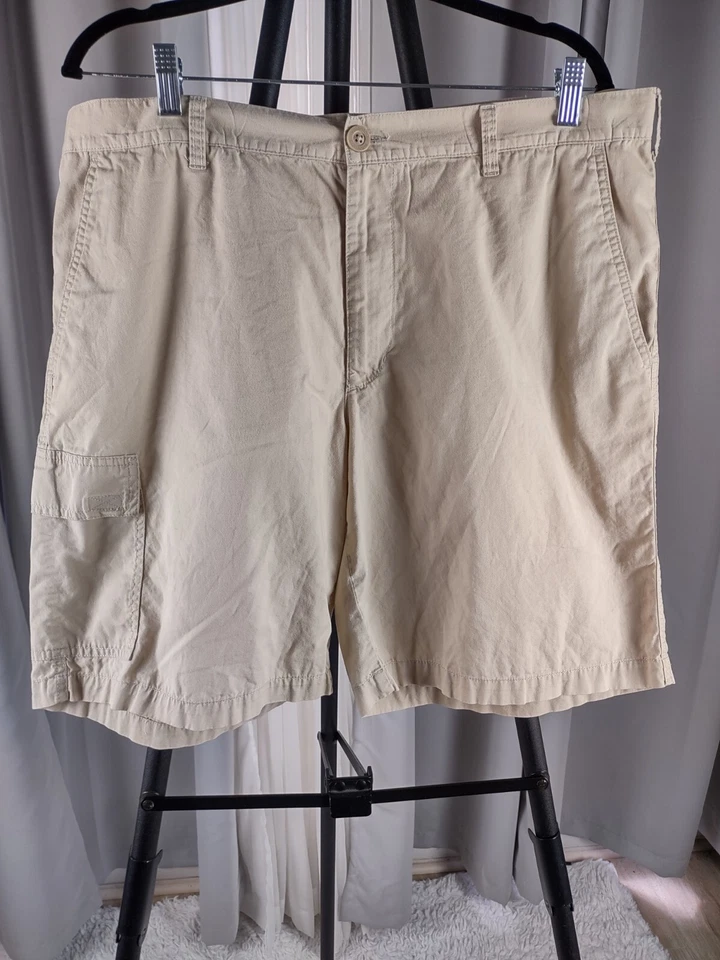 Columbia Pantalones Cortos Informales de Algodón para Hombre Tostados, Beige, Multi Bolsillo Senderismo Talla 40X10 Foto 2 de 4