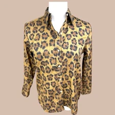 Lauren Ralph Lauren size P/S vintagee cotton cheetah button down shirt