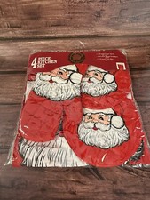 4 pc KITCHEN SET: 2 POT HOLDERS, 1 OVEN MITT, 1 APRON CHRISTMAS SANTA
