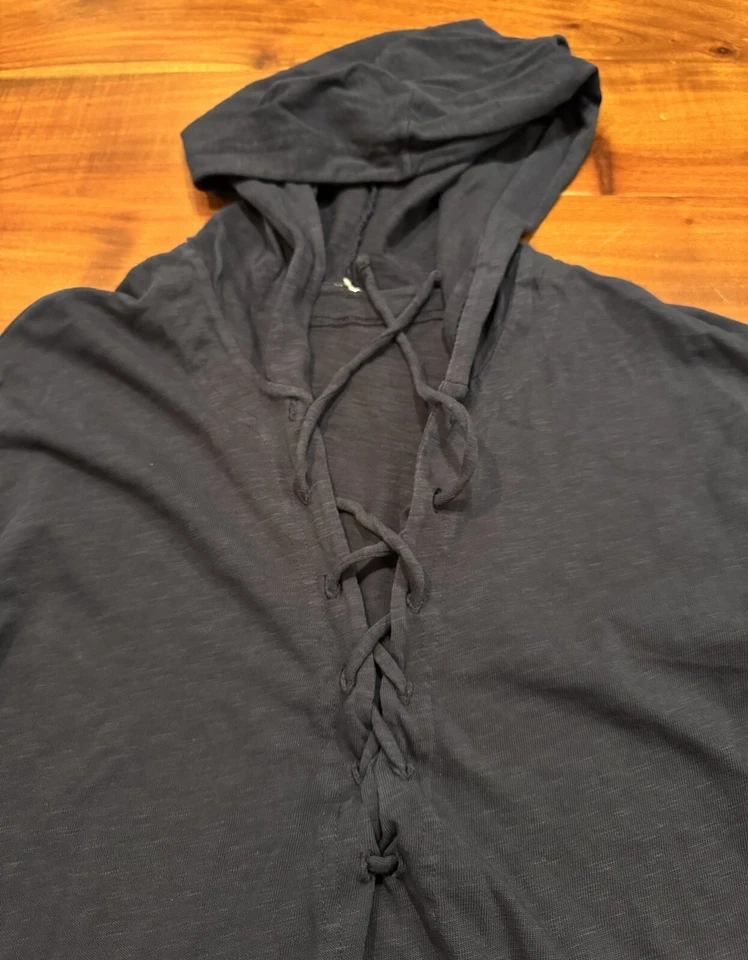 Sudadera con capucha Vimmia para mujer azul marino reposo encaje corbata frontal talla grande Foto 4 de 4