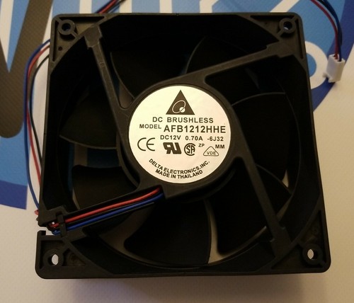 Delta Electronics 3-PIN High Airflow Cooling Fan AFB1212HHE 120x38mm DC12V 0.70A - Picture 2 of 3