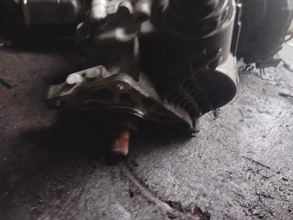 Transfer Case AWD Manual Transmission Fits 11-16 COUNTRYMAN 387849 Foto 2 de 4