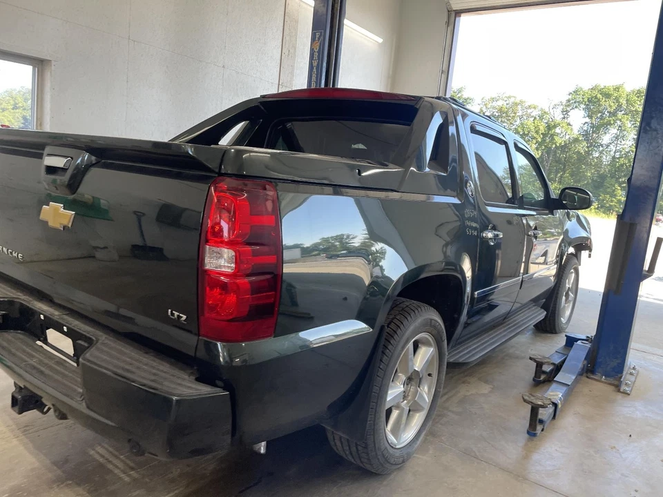 Б/у насос ABS и мотор в сборе подходят: 2013 Chevrolet Avalanche 1500 в сборе 4 - Изображение 3 из 4