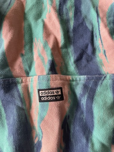 Neu ohne Etikett Adidas Originals UO R.Y.V. Hoodie Pullover In Vapor Pink Multi Größe XL - Bild 7 von 11
