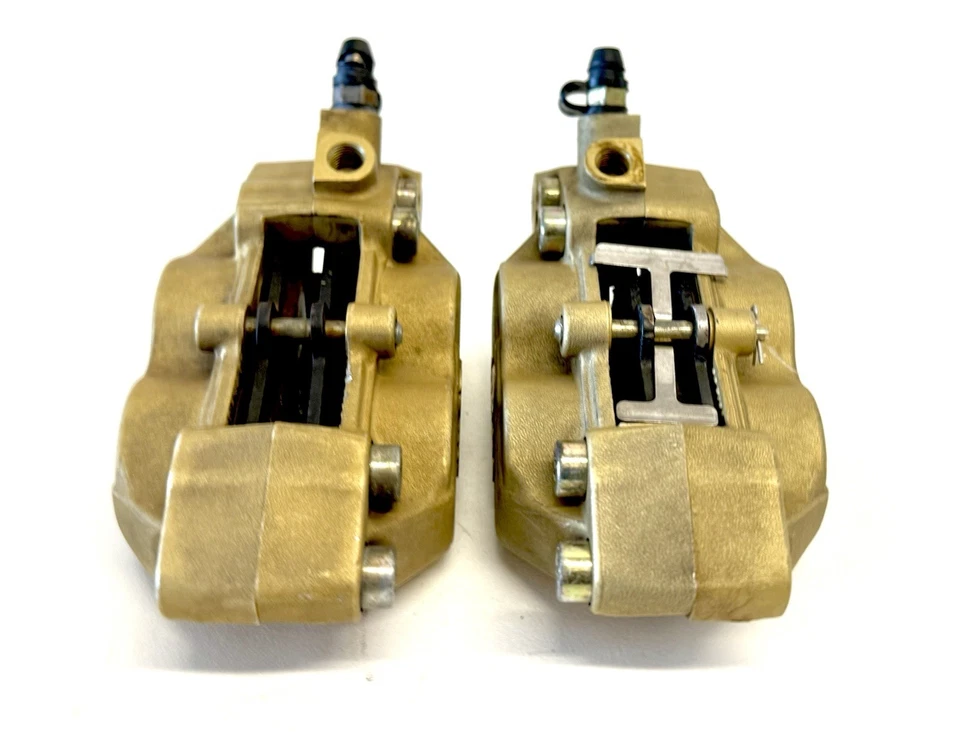 Pinzas de freno delanteras originales Ducati 40 mm Brembo 748 916 851 888 M900 900SS SP CR Foto 2 de 4