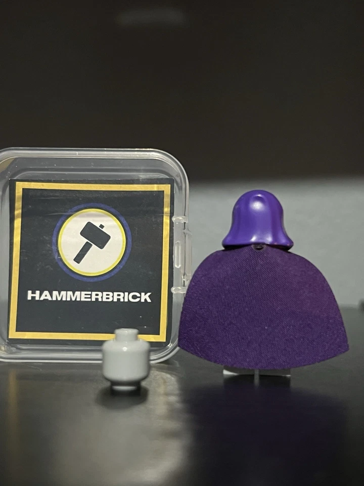 LEGO Batman Custom Pad Printed 2006 Teen Titans Raven Minifigure - Image 2 of 2