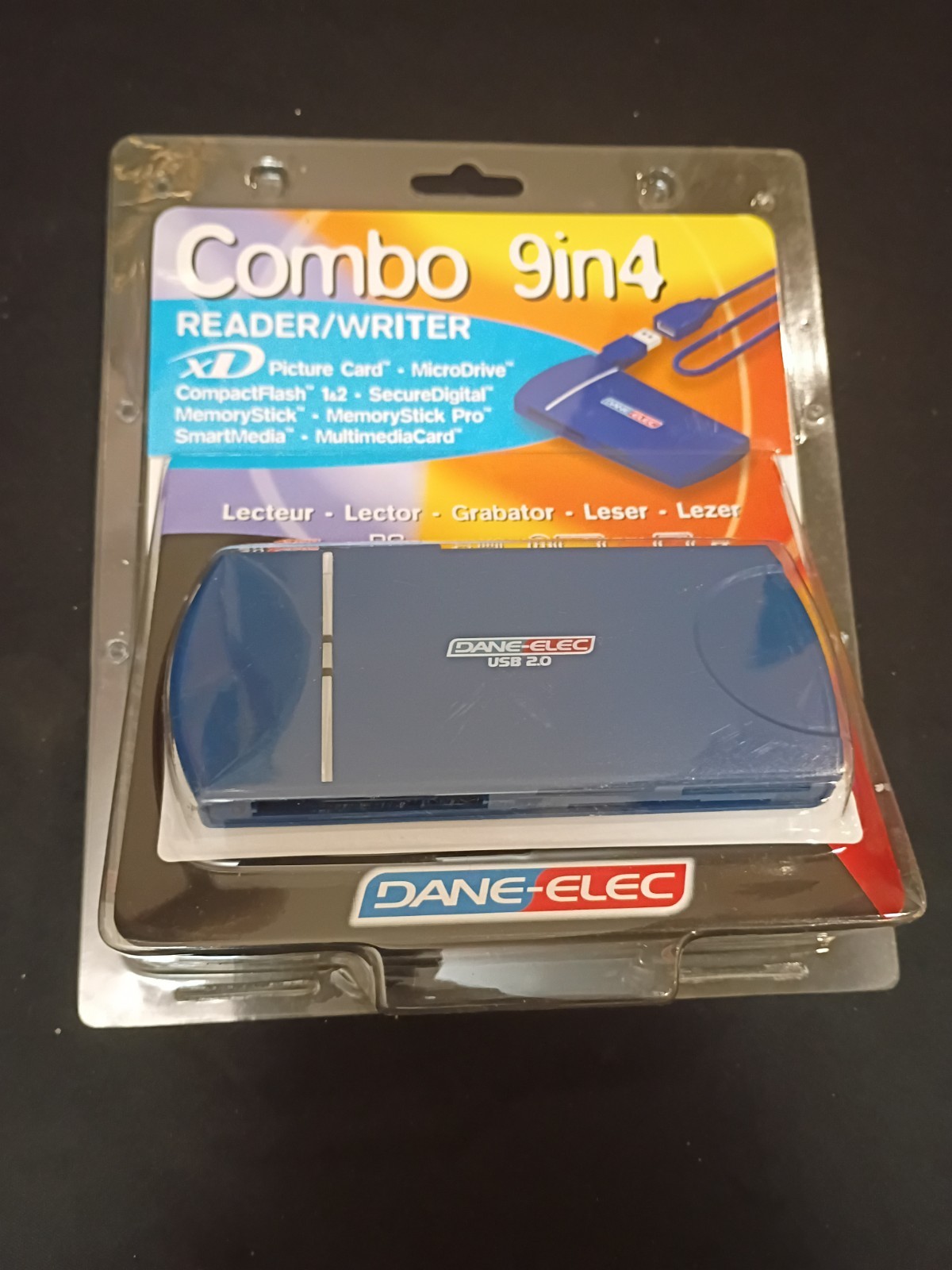 Dane-Elec Combo 9 in 4 Reader Writer USB 2.0 NEW