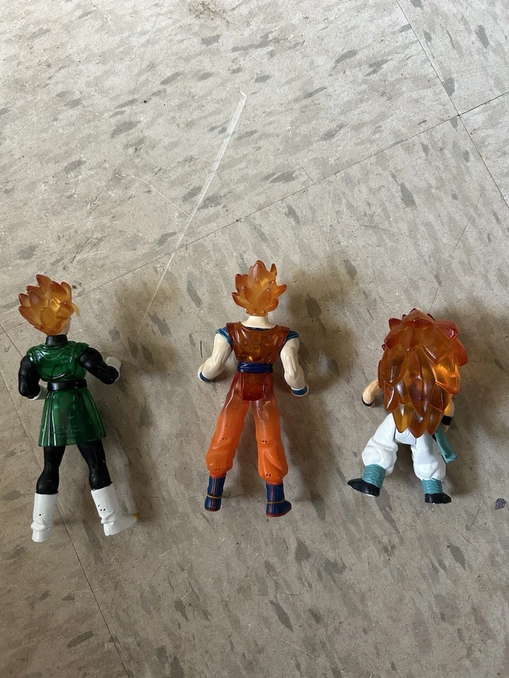 Dragon Ball Z 动作玩偶 DBZ 系列 — 第 2/4 张图片