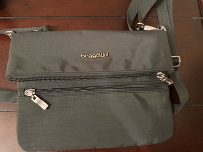 Baggallini Flip Zip Essentials Crossbody Shoulder Bag Gray Nylon NWT New