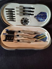24 GRAMS - HALEX BRISTLETECH 5000 STEEL TIP DART SET WITH CASE