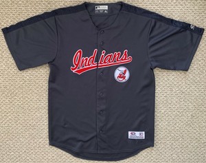 indians gray jersey