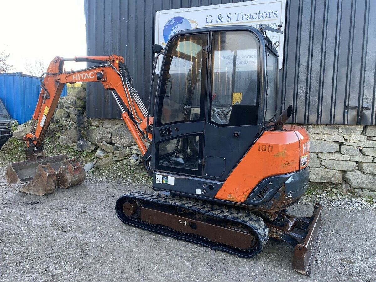 Hitachi Zaxis ZX27-3 CLR 2013 Low Hours Mini Digger