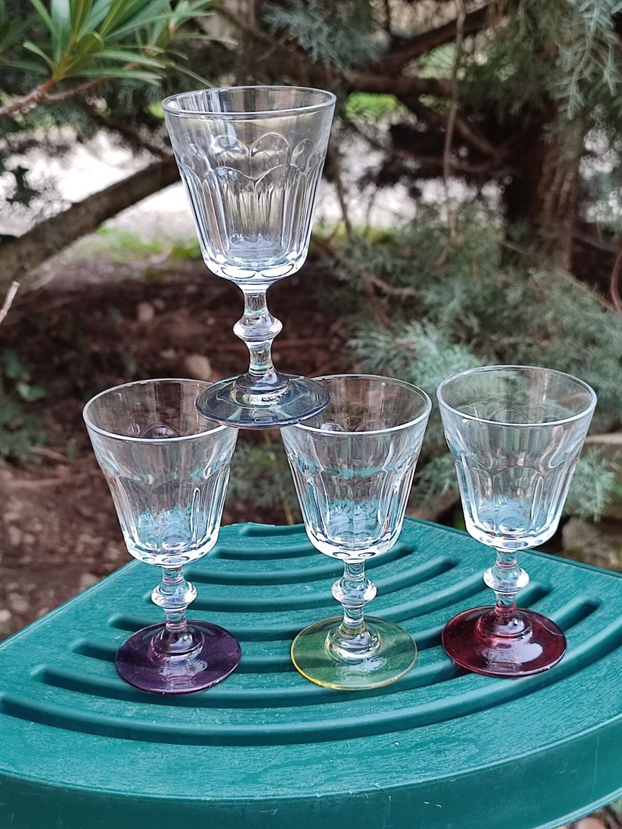 4 Verres à Liqueur Anciens En Cristal Ciselé – Pied Balustre, Hauteur 8 Cm – Super état