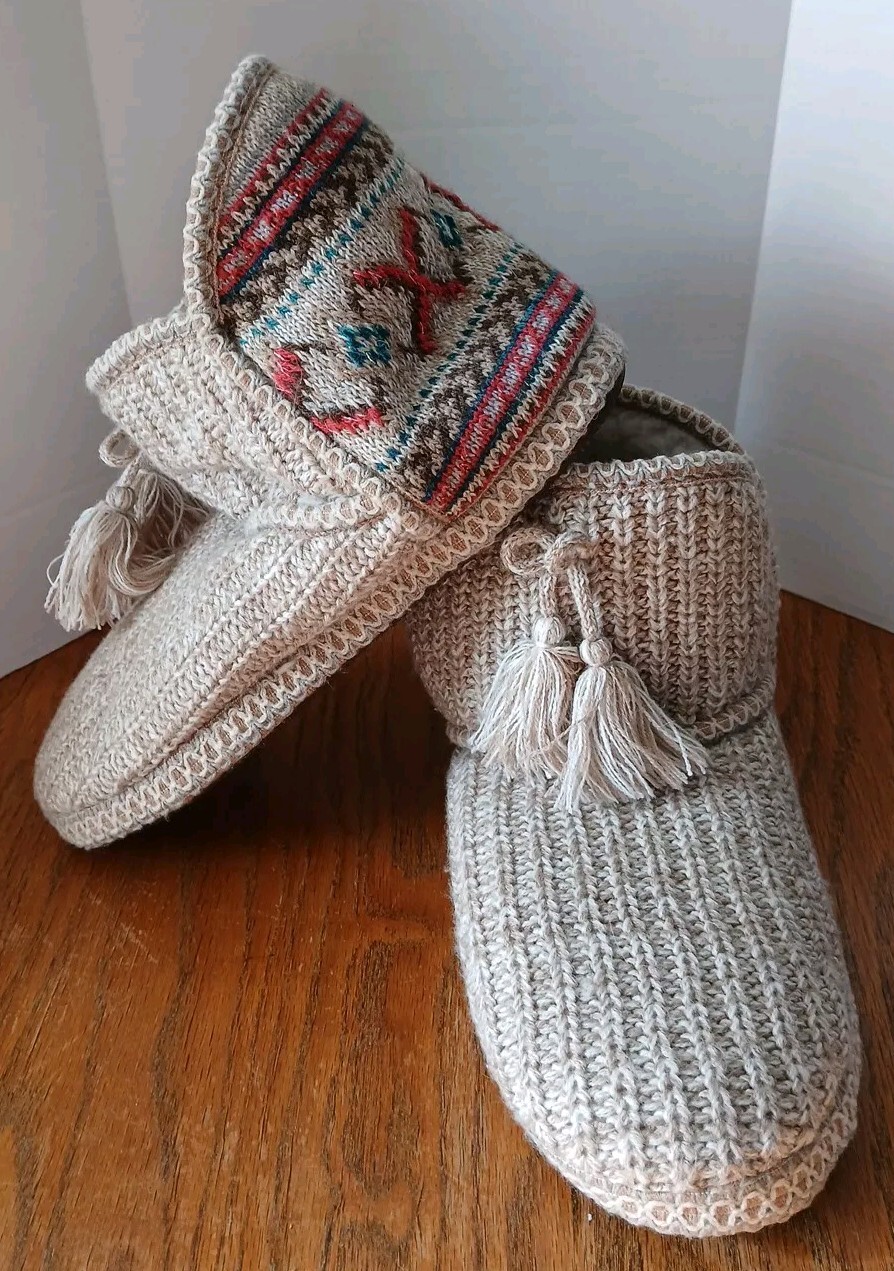 APL Stivaletti Muk Luks Ala Mode beige in maglia con fiocco donna US LG. 9 10