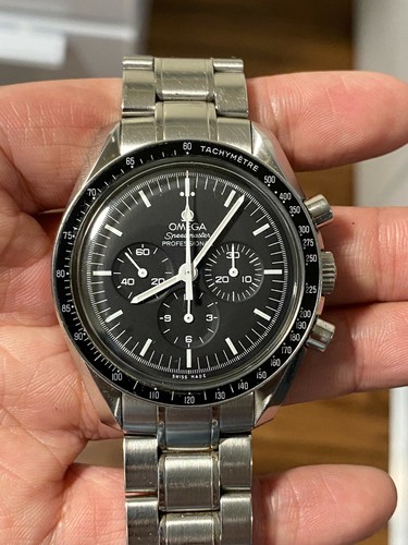 OMEGA Speedmaster Moonwatch 