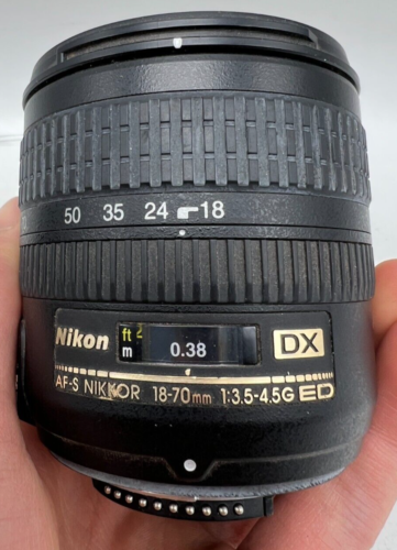 Nikon DX AF-S Nikkor 18-70mm F3.5-4.5G ED Nikon Mount Lens For DSLR Cameras