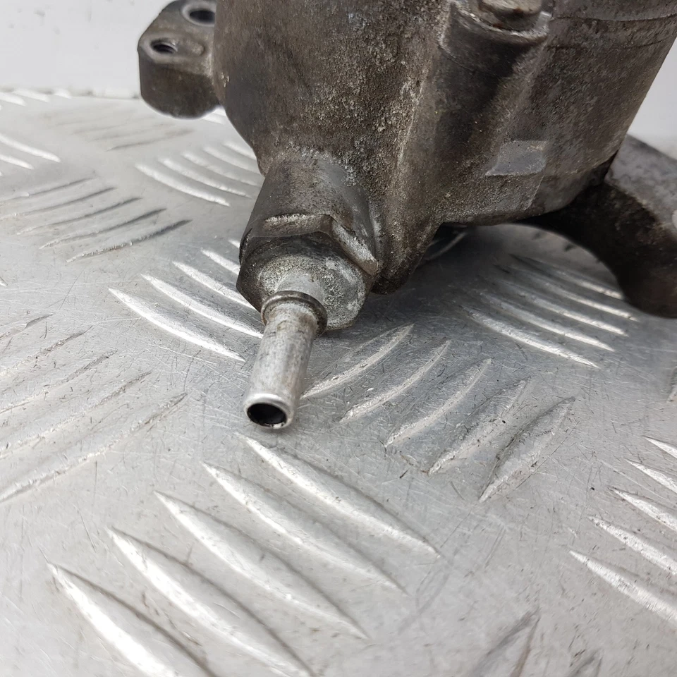 PEUGEOT 307 CC 2.0 DIESEL VACUUM PUMP - Image 4 of 4