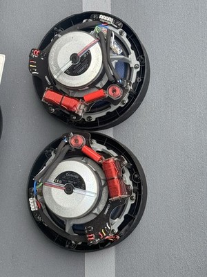 Pair of B&W Bowers & Wilkins CCM633 In Ceiling Speakers, White Grills & Brackets