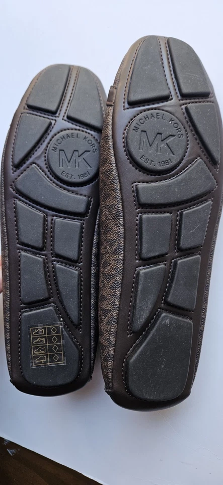 Zapatos planos sin cordones Michael Kors Fulton MK Logo marrón con monograma talla 8,5  Foto 4 de 4