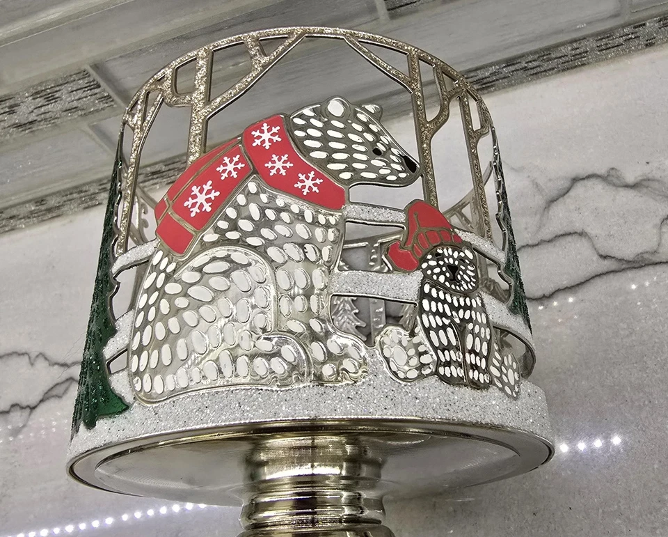 Candelabro Bath & Body Works mediano plateado animal Navidad árboles de vacaciones Foto 2 de 4