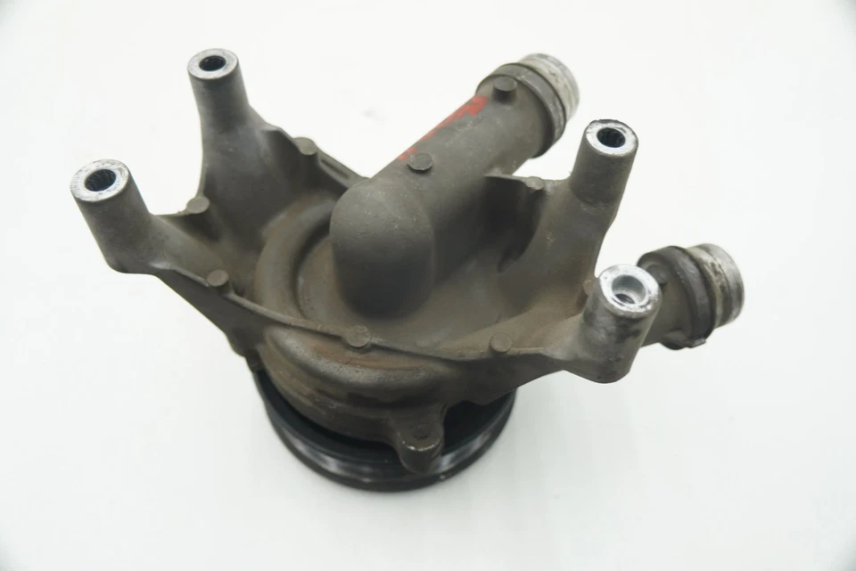 Bomba de agua refrigerante motor 6,7 L BC3Z8501C Ford F450 Super Duty F250 F350 2011-25 Foto 4 de 4