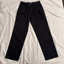 Dockers Signature Khaki Relaxed Fit Men's Pants Black 32x34 Pre-Owned