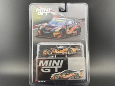 Mini GT Nissan GT-R NISMO GT3 #10 “PONOS GAINER GT-R” #860 1/64