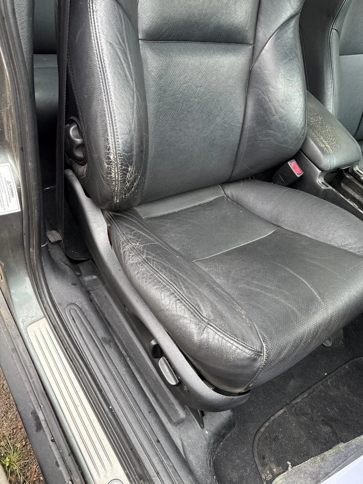 Holden 2004 VY Adventra LX8 Leather Front Rear Seats Door Card Trims - image 2 of 4