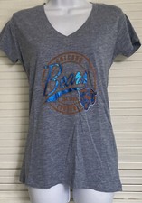 NFL Chicago Bears Short Sleeved V-Neck Women's Tee T-Shirt / Size: Medium