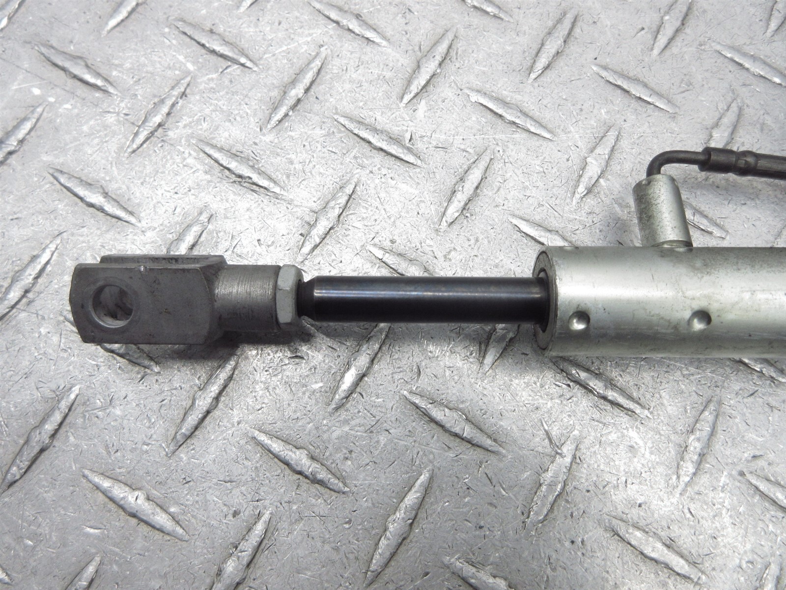 2008 Ferrari F430 Spider 66454300 RH Right Side Roof Top Actuator Lift Cylinder