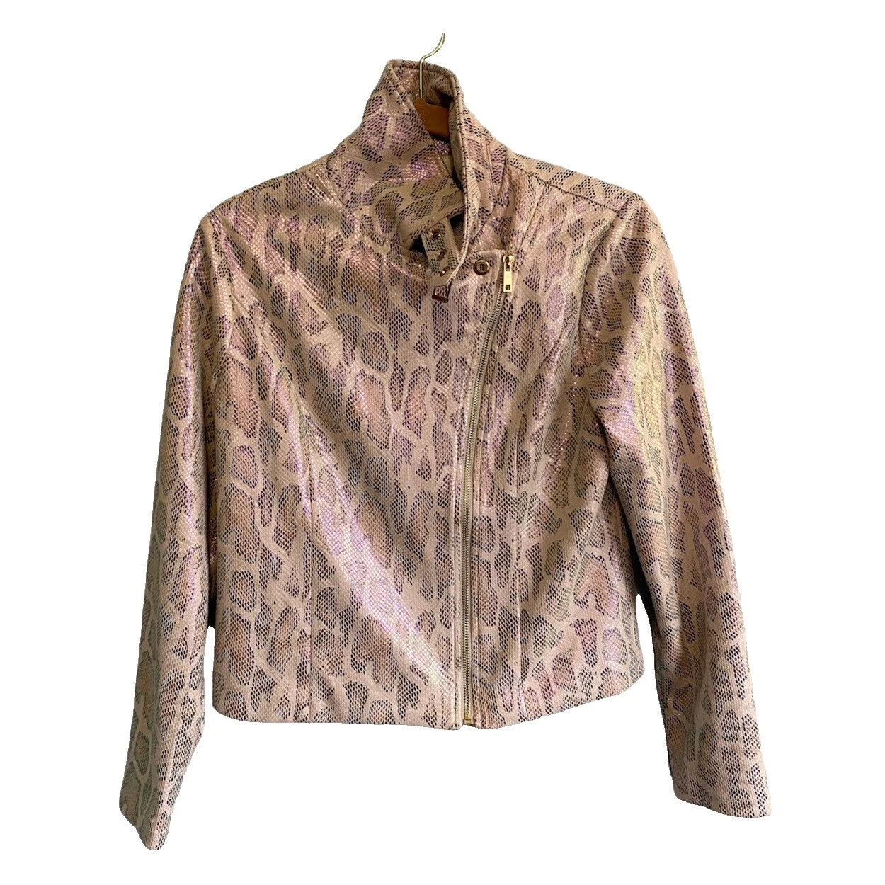 Пальто, куртки и жилеты с анималистичным принтом для женщин