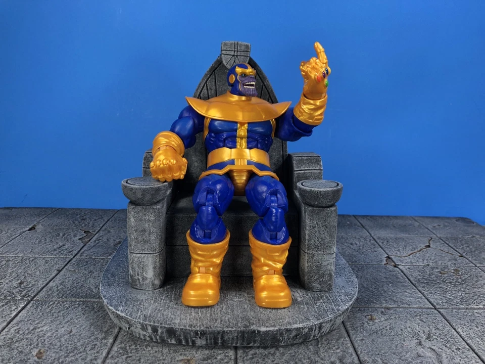 Trono de cómic Marvel Thanos escala 1:12 Foto 2 de 4