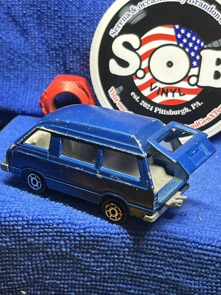 Majorette Lite Ace Toyota Mini Van EX Condition 1:52 Blue Diecast Door Opens - Image 2 of 4