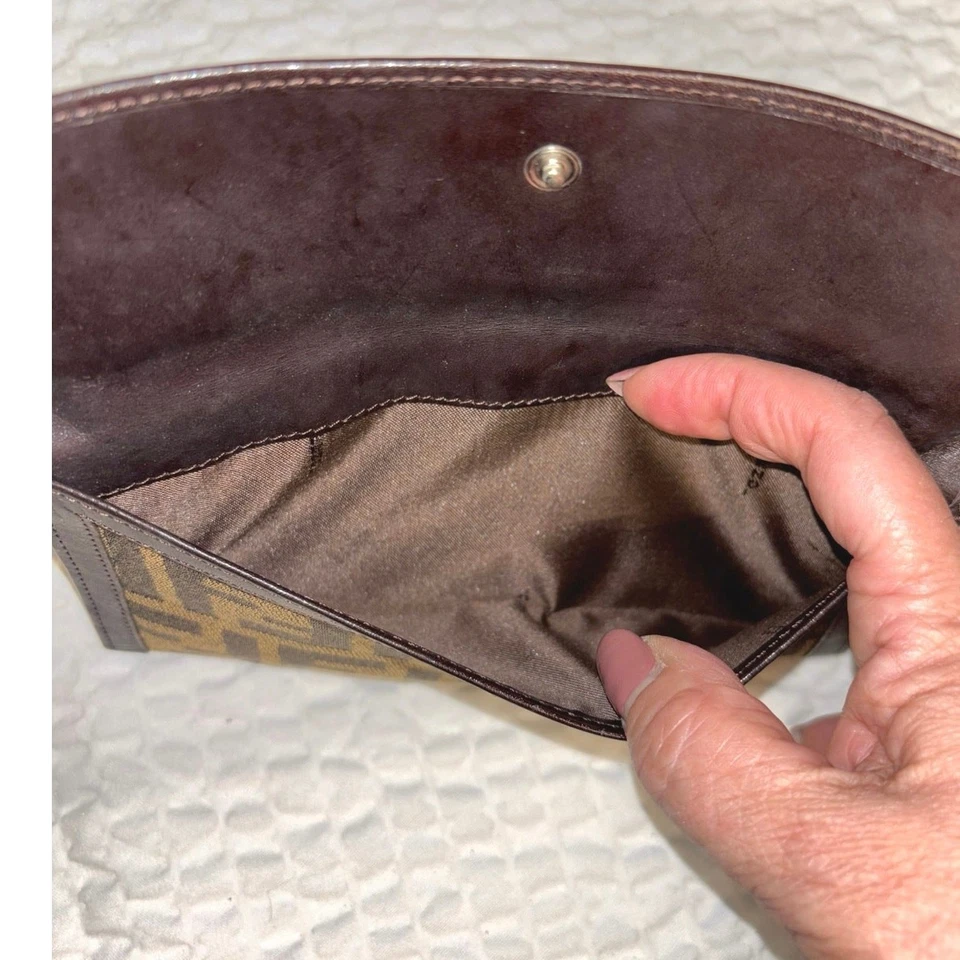 Carteira bifold monograma lona marrom Fendi - Imagem 3 de 4