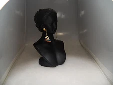 Very nice Lunch at the ritz nautical  anchor boat  clear crystal pierce earrings