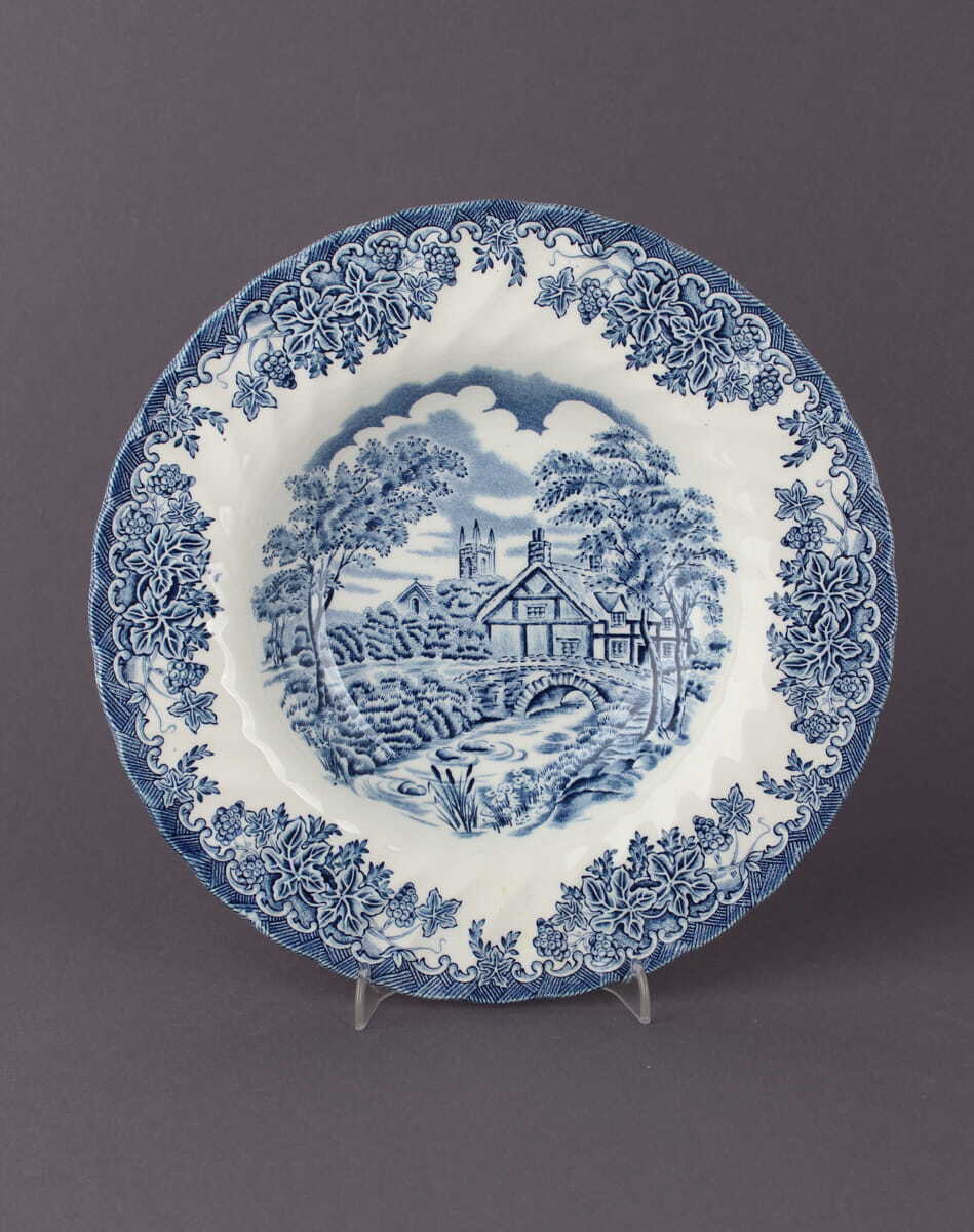 Churchill England blau Suppenteller mit Herrenhaus 8 Stück