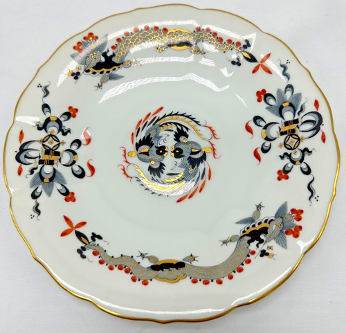 MEISSEN Rich Court Black Dragon w Red Dot Accents & Gold Trim - Saucer/Plate 6" - 第 1/6 張圖片