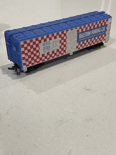 Tyco Model Train Boxcars Flat Bed 9.75’ of Track, Trestle Pieces, Parts & Repair - Picture 9 of 12