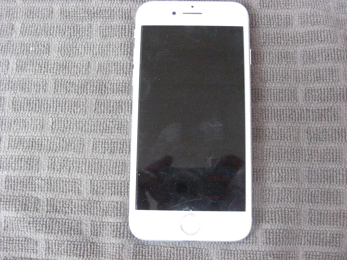 Apple iPhone 8 Unlocked Smartphones 5.5 - 5.9 in Screen for sale