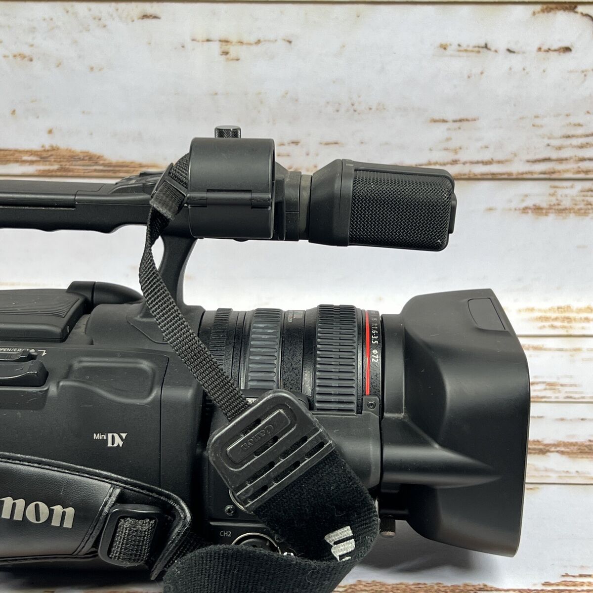 Canon XH A1 HDV 1080i High Definition Mini DV Camcorder Canon XH A1 HDV 1080i High Definition Mini DV Camcorder