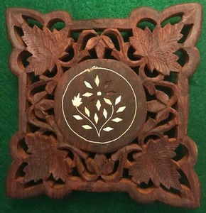 A Very Beautiful 4 Leaf Carved Pierced Wooden Trivet w/? Wooden Inlay-? Vintage!
