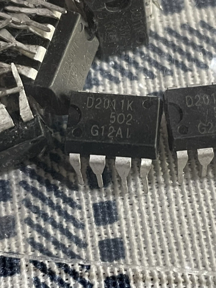 1pezzo SQD2011K Str D2011H DIP-8 SQD2011 DIP D2011K DIP8 originale Sanken posta1