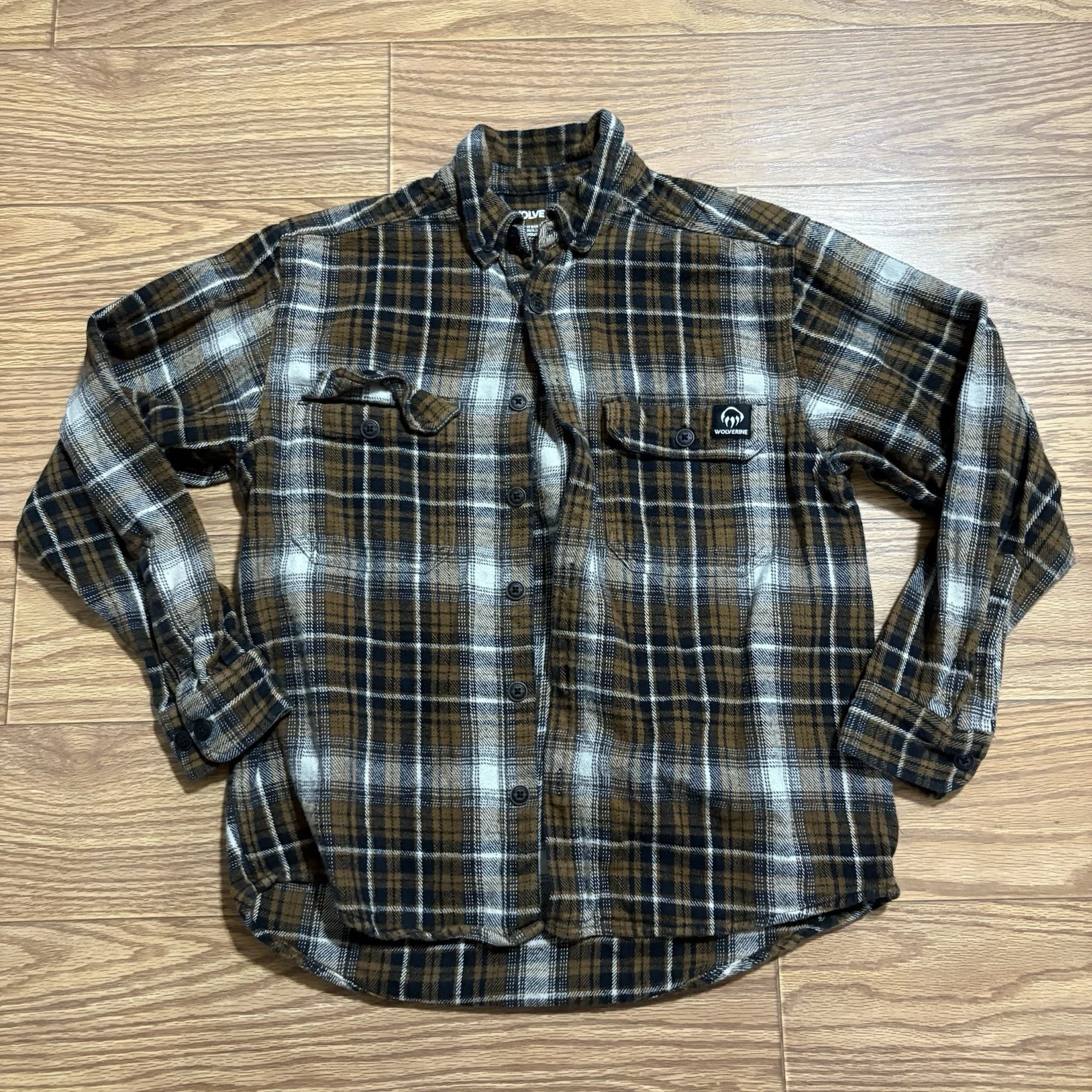 Wolverine Flannel Button Down Shirt Outdoor Fall Work Heavyweight Medium
Opens in a new window or ta