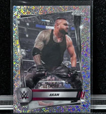 Topps Chrome WWE 2025 Akam #31 Speckle Refractor 81/249 Wrestling Card