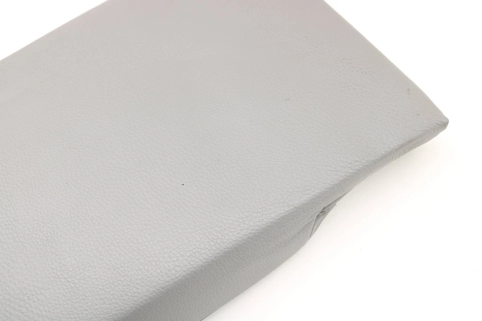 BMW 335I XDRIVE 2009 - asiento trasero reposabrazos central / soporte para taza 7152300 Foto 4 de 4